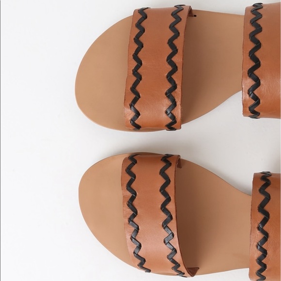 Lulu’s Caylee Whip Cognac & Black Leather Sandals! - Picture 3 of 4